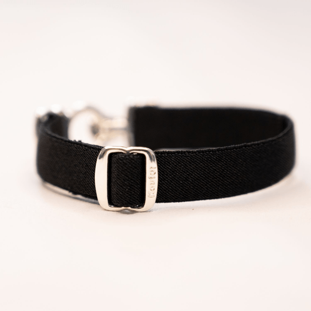 Bracelet Koutur argenté et ruban noir
