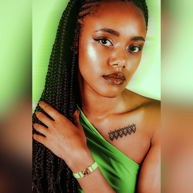 Bracelet Koutur doré et ruban anis